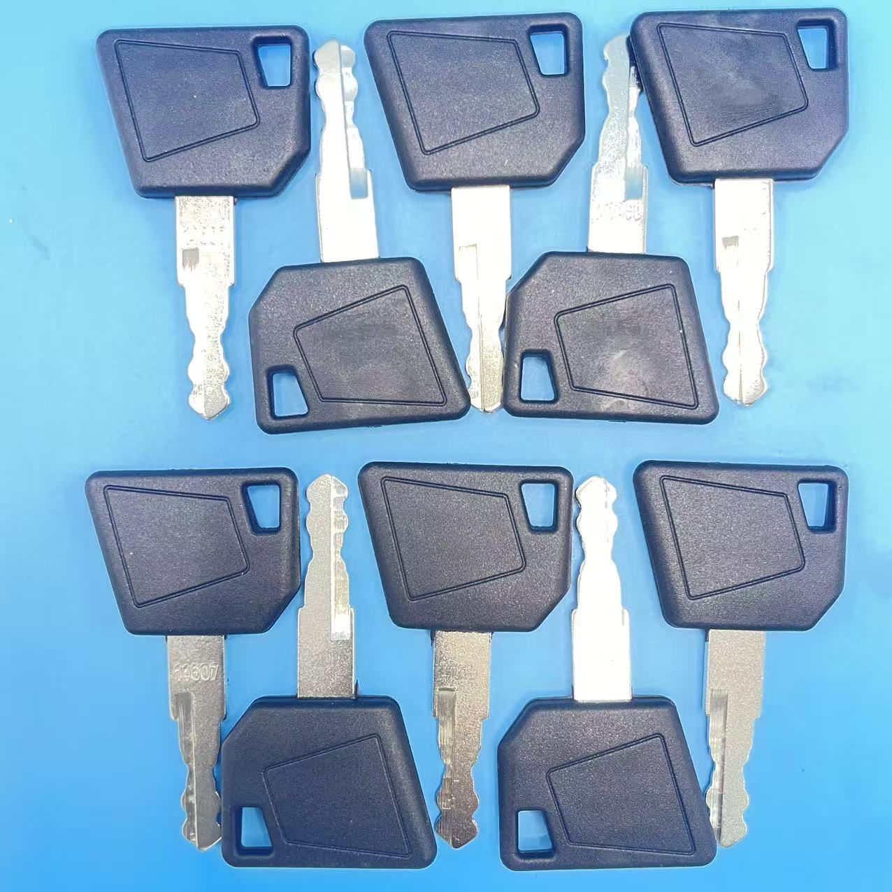 Комплект ключей зажигания для  – обзор и цена Heavy Equipment Keys Master Set